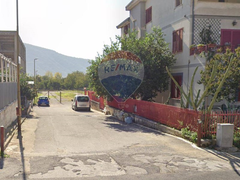 Terreno agricolo in Vendita a Santa Maria a Vico, 595'000€, 2720 m²
