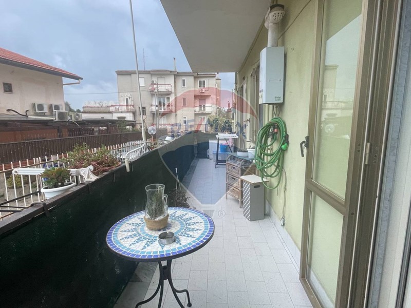 Quadrilocale in Vendita a Napoli, 115'000€, 110 m²