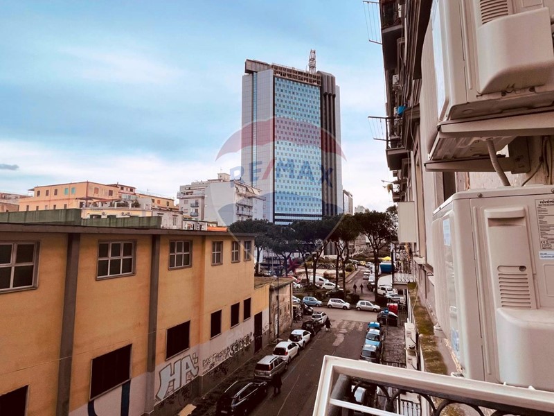 Quadrilocale in Vendita a Napoli, 245'000€, 110 m²
