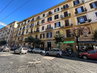 Attico in Affitto a Napoli, 1'000€, 70 m²