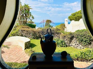 Villa in Vendita a Casamicciola Terme, 740'000€, 182 m²