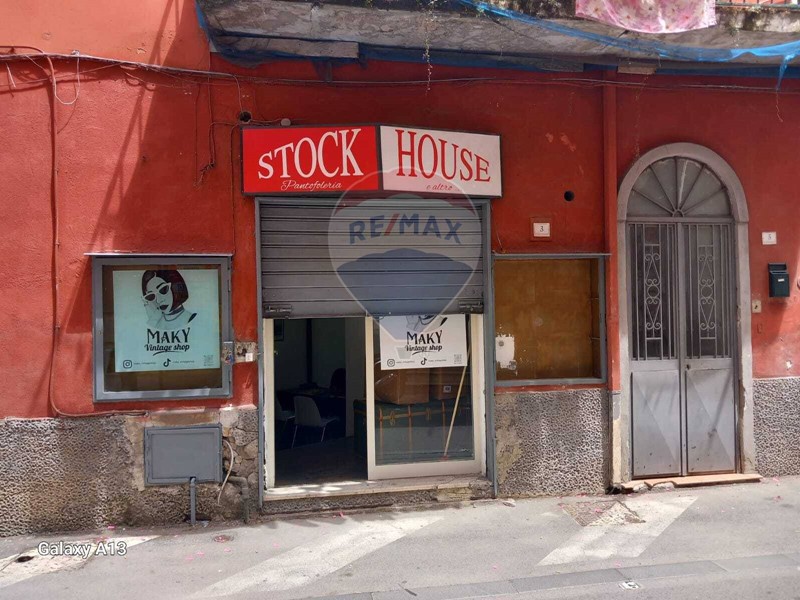 Immobile commerciale in Vendita a Casalnuovo di Napoli, 45'000€, 24 m²