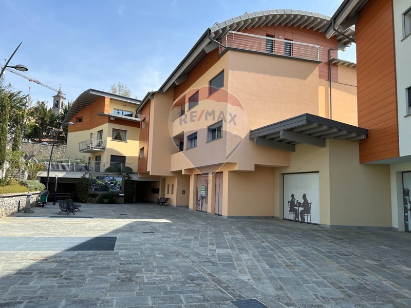 Trilocale in Vendita a Solto Collina, 125'000€, 85 m²