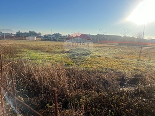 Terreno edificabile in Vendita a Grassobbio, 665'000€, 2050 m²