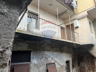 Appartamento in Vendita a Sovere, 28'000€, 140 m²