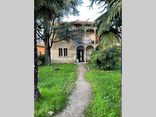 Villa in Vendita a Treviglio, 1'318'000€, 350 m²