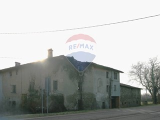 Rustico in Vendita a Boltiere, 130'000€, 1580 m², con Box