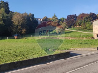 Terreno edificabile in Vendita a Pianico, 69'000€, 985 m²