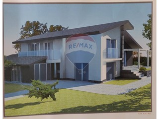 Villa in Vendita a Spino d'Adda, 399'000€, 240 m²