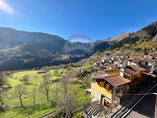 Trilocale in Vendita a Lozio, 35'000€, 70 m²