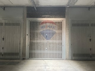 Box in Vendita a Bergamo, 100'000€, 164 m²