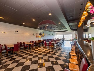 Immobile commerciale in Vendita a Cavernago, 430'000€, 600 m²