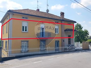 Casa Semi Indipendente in Vendita a Brembate, 190'000€, 147 m²