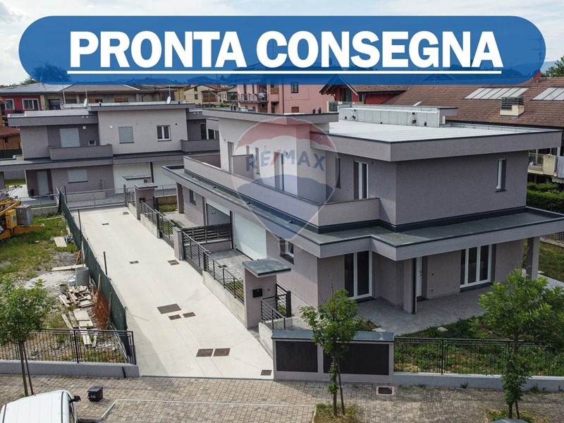 Casa Semi Indipendente in Vendita a Busnago, 380'000€, 218 m²