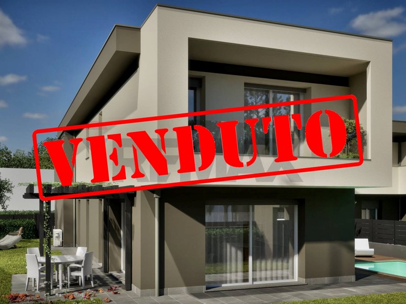 Quadrilocale in Vendita a Sotto il Monte Giovanni XXIII, 375'000&euro;, 175 m²
