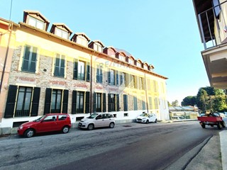 Bilocale in Vendita a Cantalupa, 79'000€, 75 m²