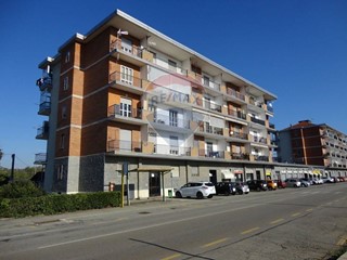 Bilocale in Vendita a Piossasco, 52'000€, 67 m²