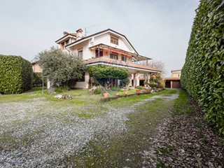Quadrilocale in Vendita a San Maurizio Canavese, 220'000€, 192 m²