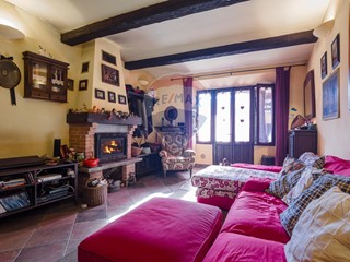 Casa Semi Indipendente in Vendita a Trana, 105'000€, 160 m²