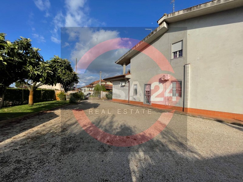 Villetta a schiera in Vendita a Latina, 80'000€, 85 m²