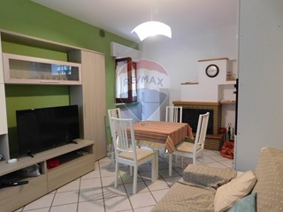 Casa Semi Indipendente in Vendita a Rapino, 63'000&euro;, 101 m²