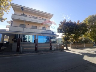 Appartamento in Vendita a Francavilla al Mare, 1'000'000€, 450 m²