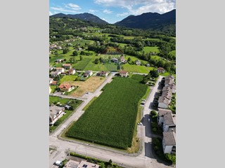 Terreno edificabile in Vendita a Borgo Valbelluna, 75'000€, 822 m²