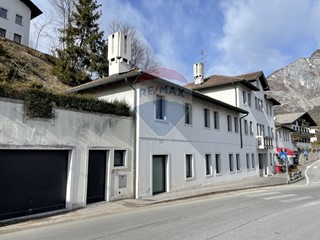 Immobile commerciale in Vendita a Sospirolo, 300'000€, 700 m²