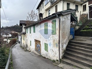 Casa Semi Indipendente in Vendita a Belluno, 29'000€, 80 m²