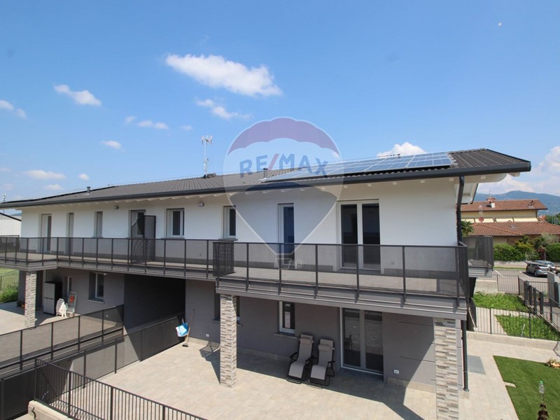 Trilocale in Vendita a Ponte San Pietro, 330'000€, 106 m²