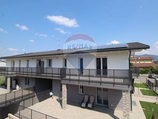 Trilocale in Vendita a Ponte San Pietro, 330'000€, 106 m²