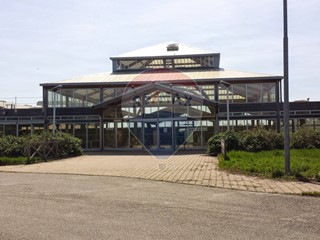 Immobile commerciale in Vendita a Vigliano Biellese, 595'000€, 2800 m²