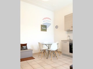 Trilocale in Vendita a Alessandria, 69'000€, 82 m²