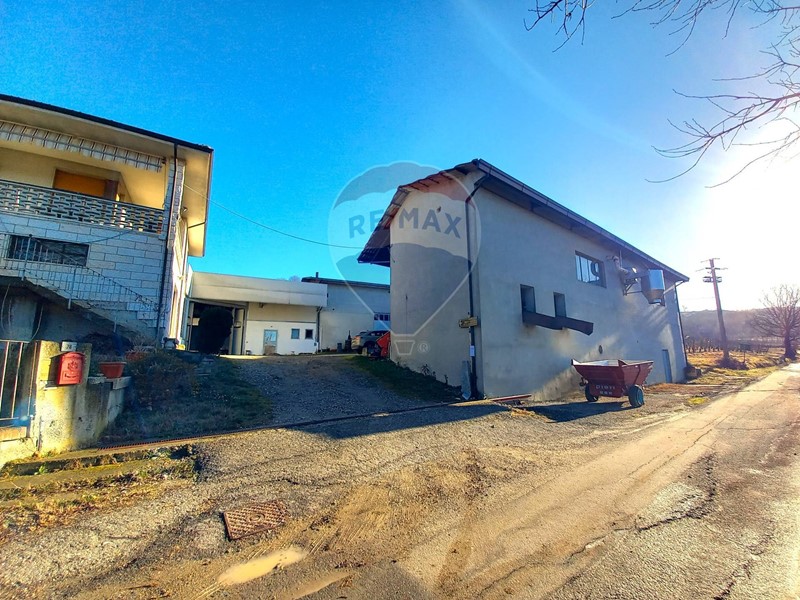 Rustico in Vendita a Santa Maria della Versa, 750'000€, 170 m²