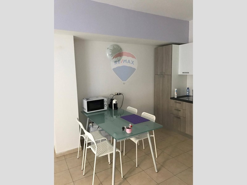 Monolocale in Vendita a Rapallo, 112'000€, 42 m²