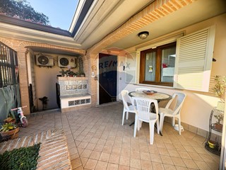 Trilocale in Vendita a Roma, 209'000€, 97 m²