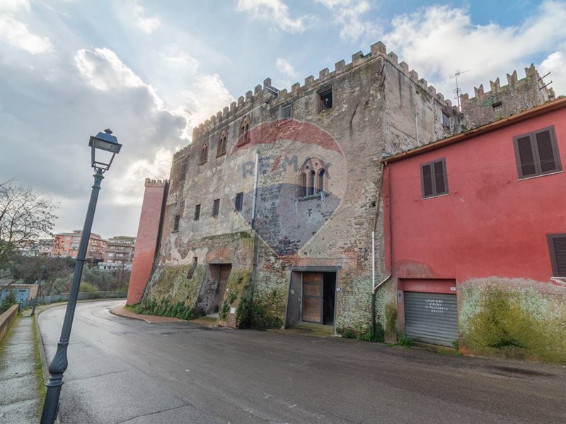 Rustico in Vendita a Montalto di Castro, 85'000€, 120 m²