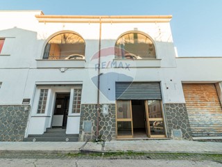 Immobile commerciale in Vendita a Montalto di Castro, 52'000€, 35 m²