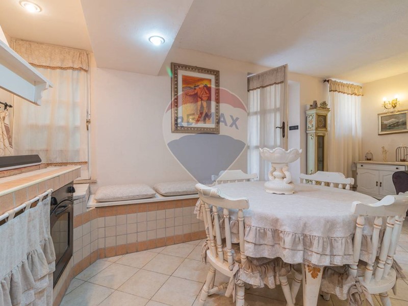 Bilocale in Vendita a Ischia di Castro, 39'000€, 58 m²