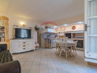 Bilocale in Vendita a Ischia di Castro, 39'000€, 58 m²