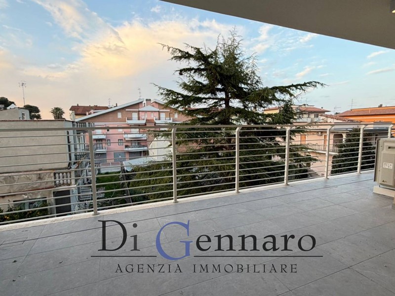 Trilocale in Vendita a Martinsicuro, 165'000&euro;, 62 m²