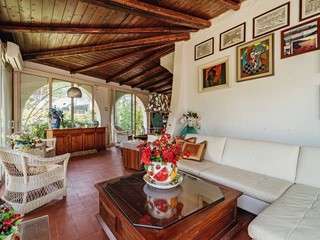 Villa in Vendita a Palermo, 1'700'000€, 350 m²