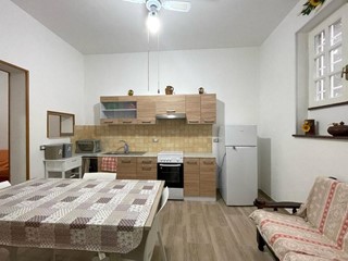 Trilocale in Affitto a Palermo, 800€, 75 m²
