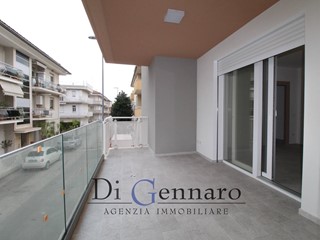 Trilocale in Vendita a Alba Adriatica, 210'000€, 60 m²