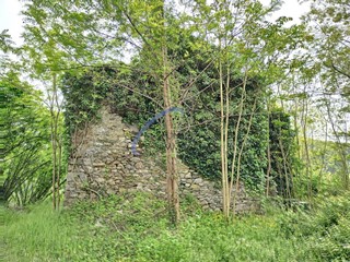 Rustico in Vendita a San Colombano Certenoli, 45'000€, 160 m²