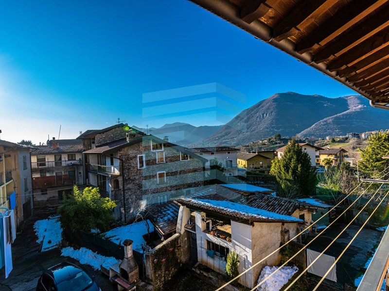 Casa Indipendente in Vendita a Albino, 69'000€, 150 m²