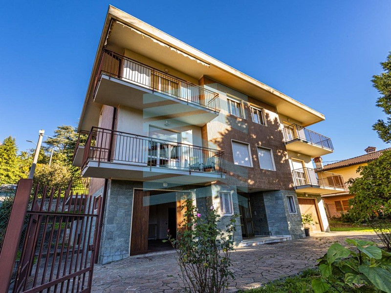 Appartamento in Vendita a Ponteranica, 269'000€, 160 m²