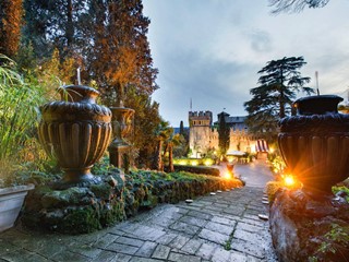 Villa in Affitto a Roma, 700 m²