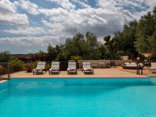 Villa in Affitto a Noto, 8'000€, 350 m²