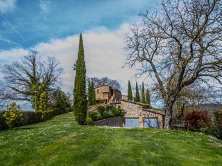 Rustico in Vendita a Città della Pieve, 1'150'000€, 300 m²